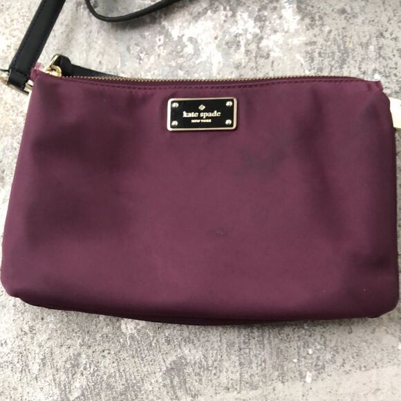 Kate Spade Trim Crossbody - Picture 2 of 8